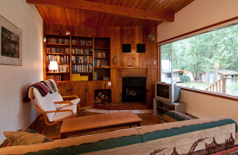 Cottage living room at Blue Vista Resort.