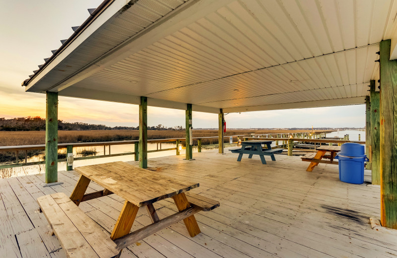 Picnic area at Palm Suites.