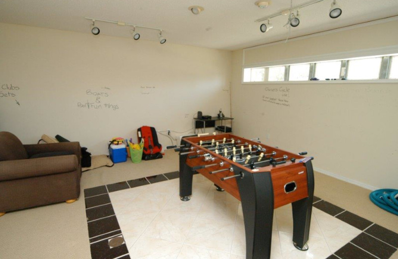 Orlando Private Pool Homes offer optional game rooms at Elite Vacation Homes.