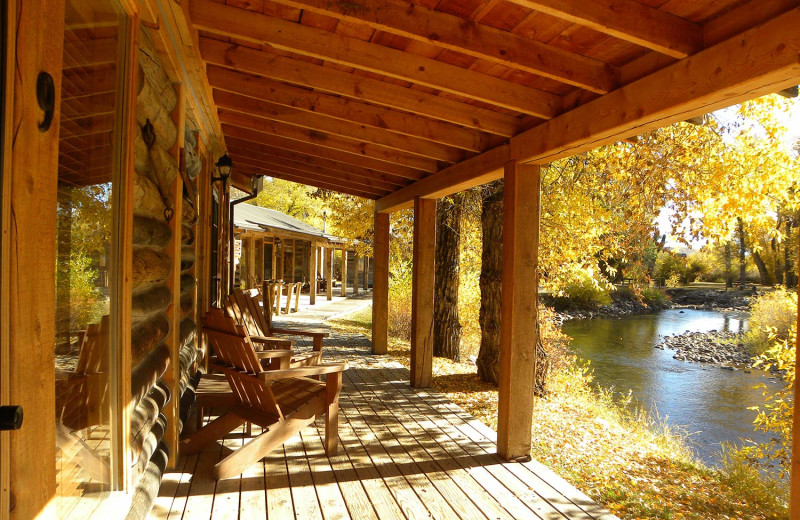 Exterior view of Vee Bar Guest Ranch.