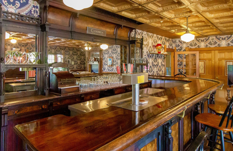 Bar at Pickford House Bed 