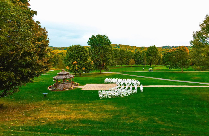 Weddings at Villa Roma Resort and Conference Center.