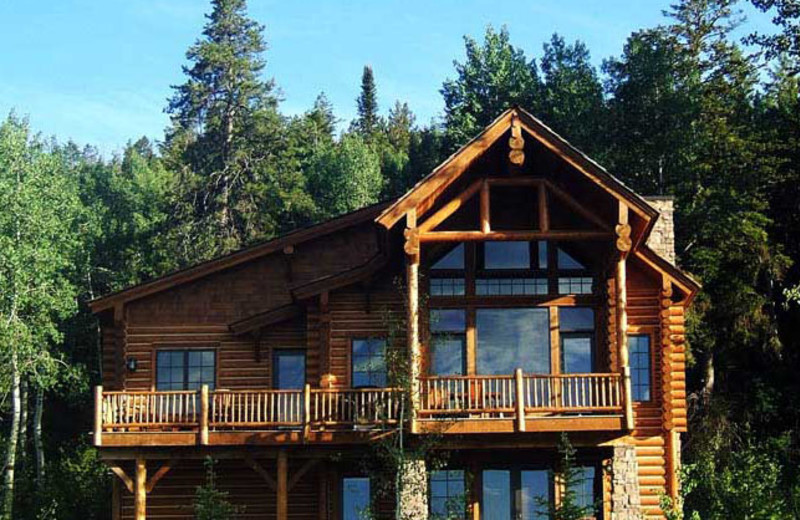 Luxury cabins at Teton Springs Lodge.