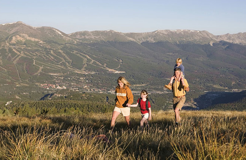 Hiking at Breckenridge Discount Lodging.