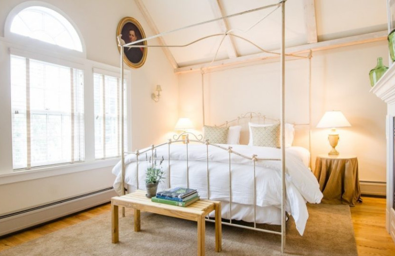 Guest room at Four Columns Inn.