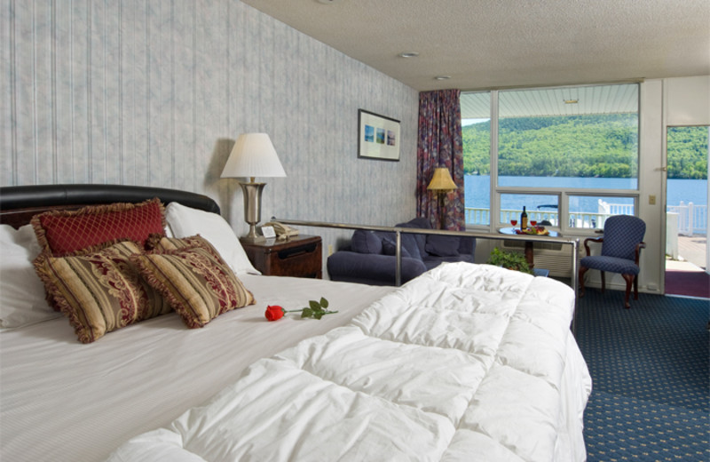 Suite bedroom at The Georgian Lakeside Resort.