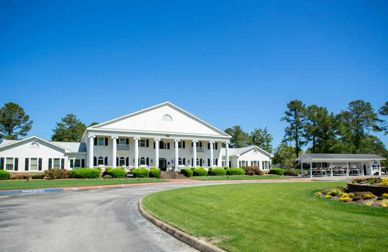 Exterior view of Brunswick Plantation & Golf Resort.