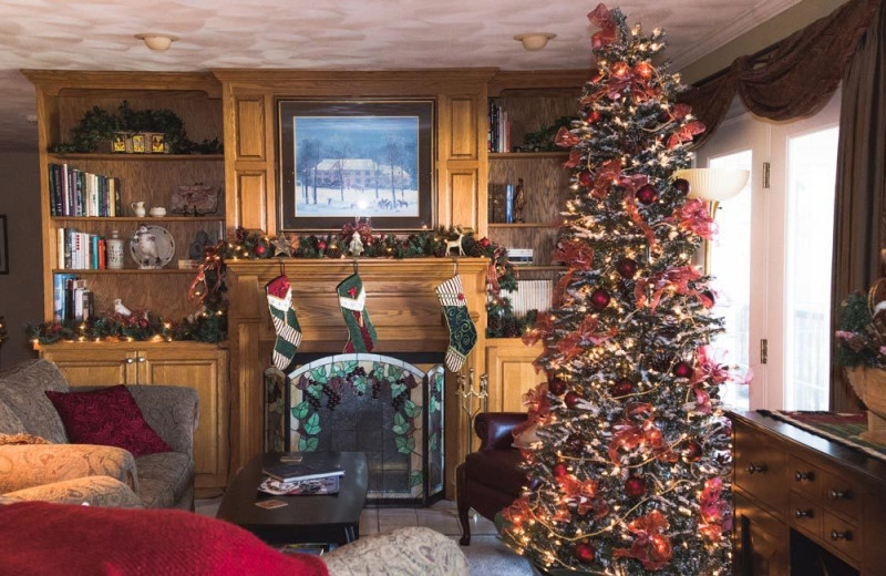 Holidays at Speckled Hen Inn Bed