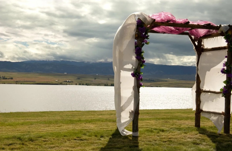 Weddings at Lakeview Lodge 307.