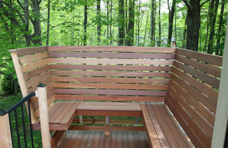 Treetop deck at Morning Glory Inn.