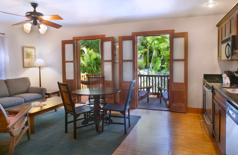 Guest living room at Island City House Hotel.