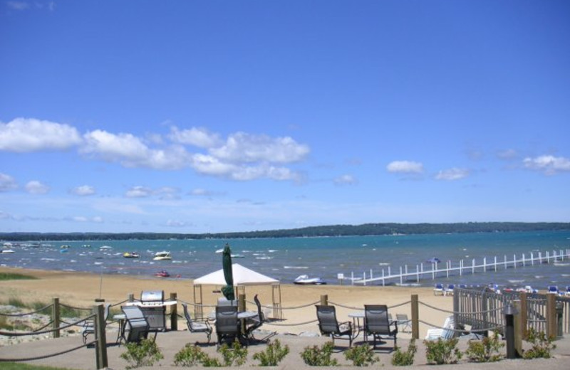 The beach at Tamarack Lodge.