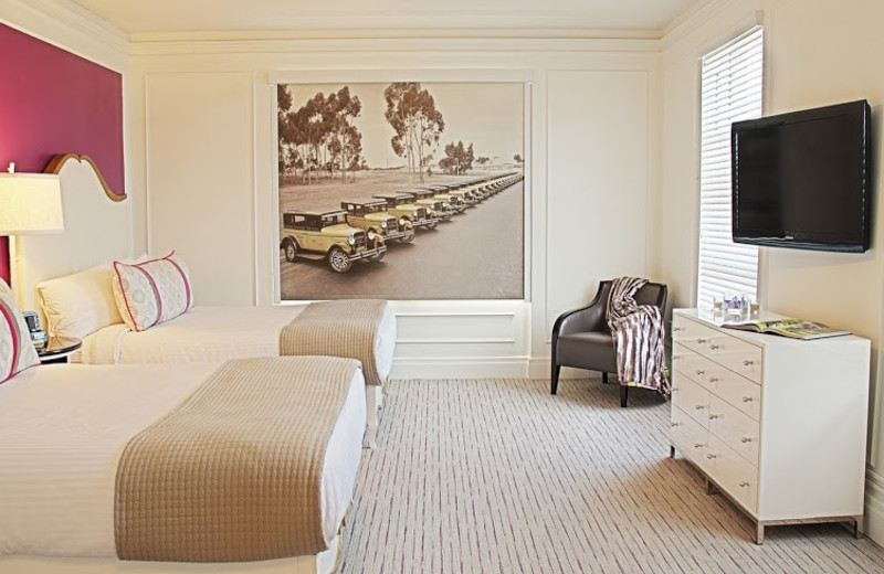 Guest room at Park Manor Suites.