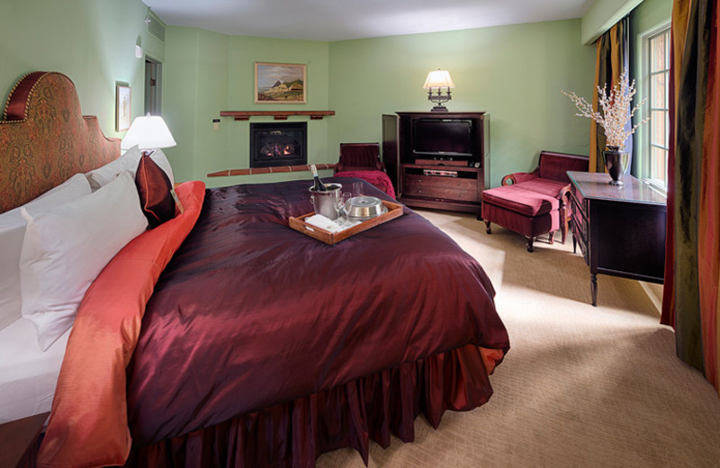 Guest Room at Hotel Los Gatos
