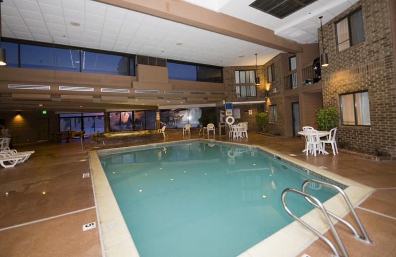 Indoor pool at BEST WESTERN PLUS Landmark Inn.