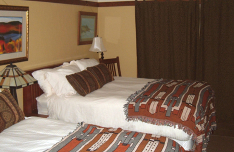 Guest Rooms at Inn of the Beachcomber