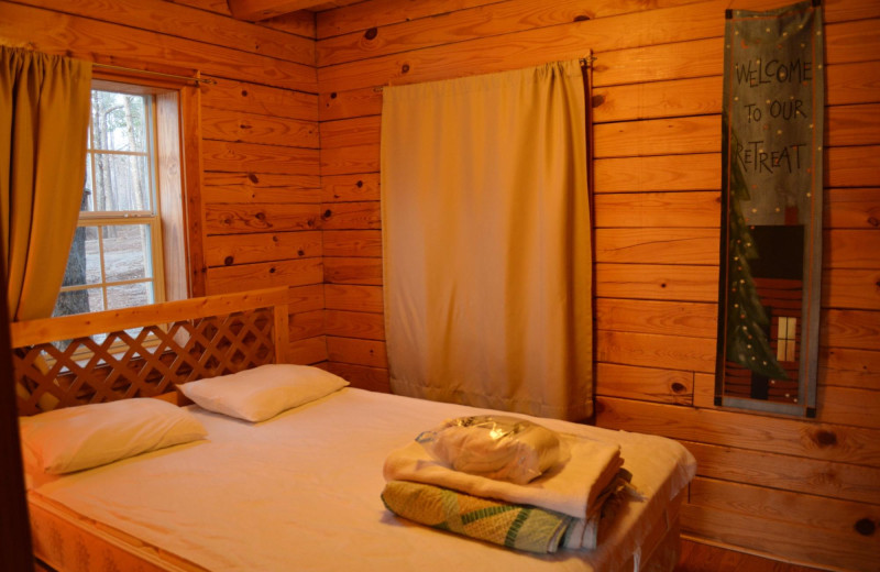 Cabin bedroom at Yogi on the Lake.