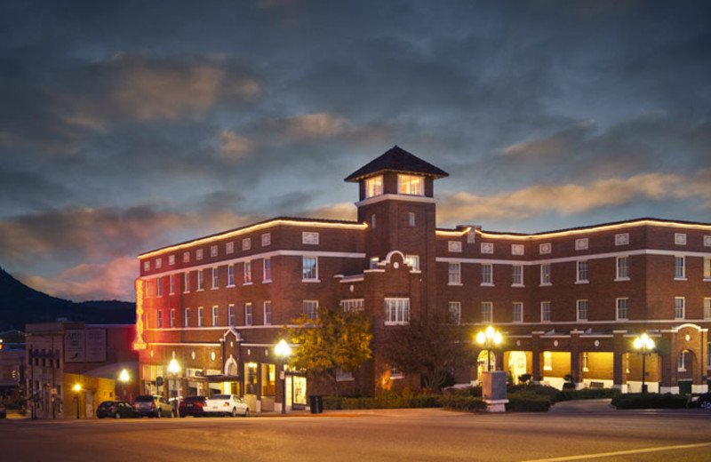 Outside view of Hassayampa Inn.