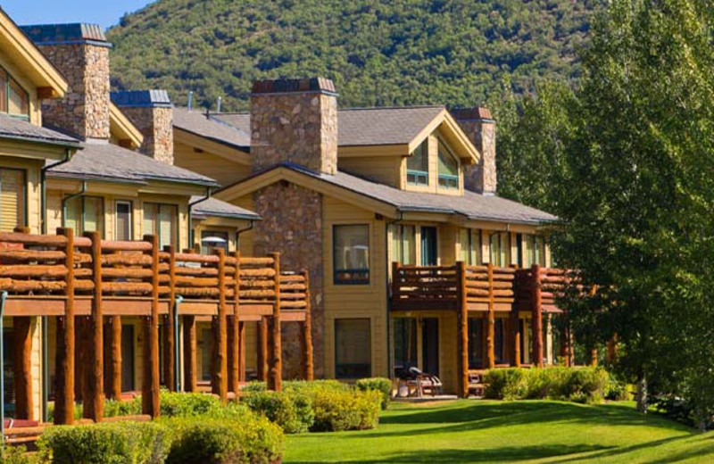 Exterior view of Deer Valley Vacation Rentals.