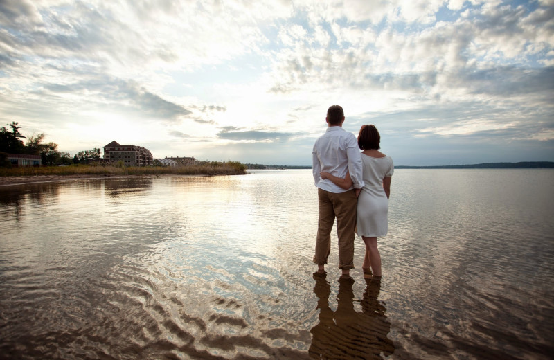 Couple at Pointes North.