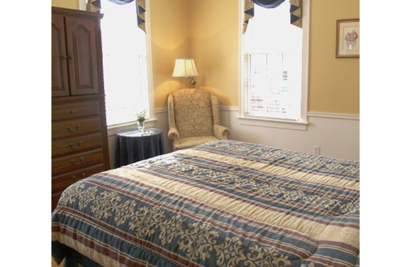 Deluxe bedroom at Essex Street Inn Newburyport.