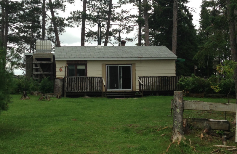 Cabin exterior at Dogtooth Lake Resort.