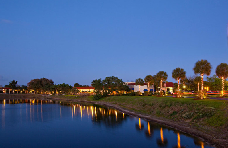 Lake view at Maingate Lakeside Resort.