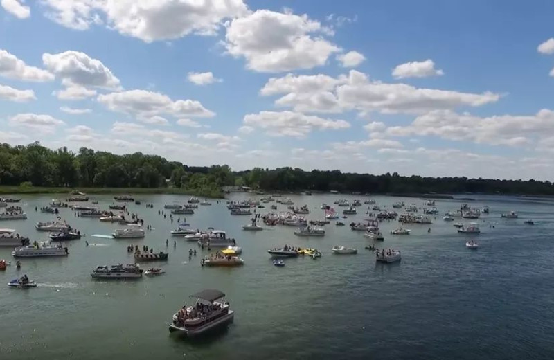 Boating at Rusty Moose Resort.