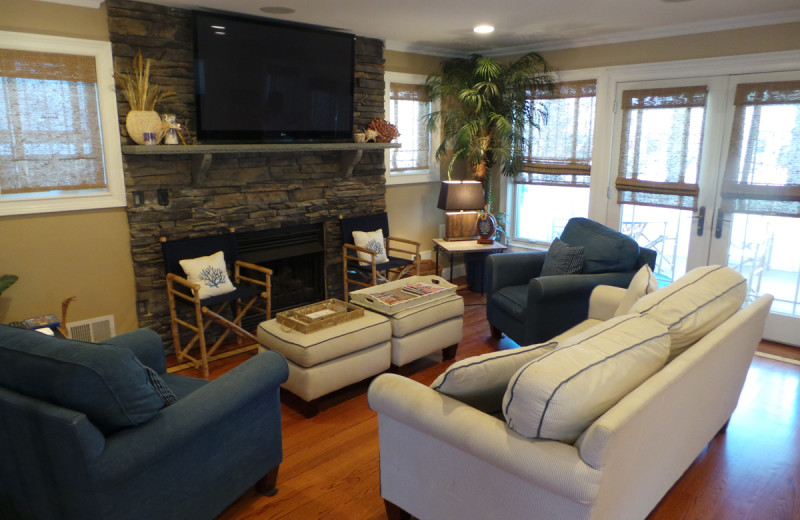 Rental living room at Ward-Realty.