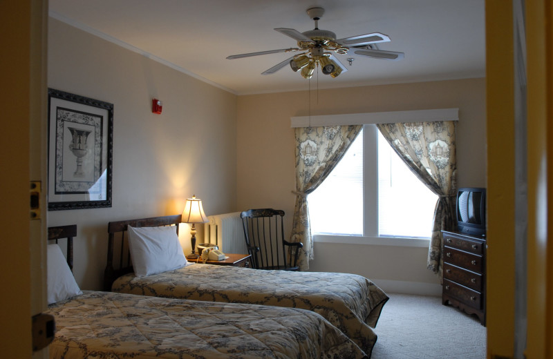 Guest room at The Bethel Inn Resort.
