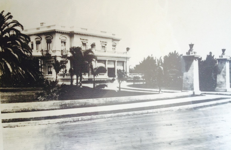 Historic photo of Glorietta Bay Inn.