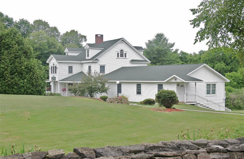 Exterior view of Stone Fence Resort.