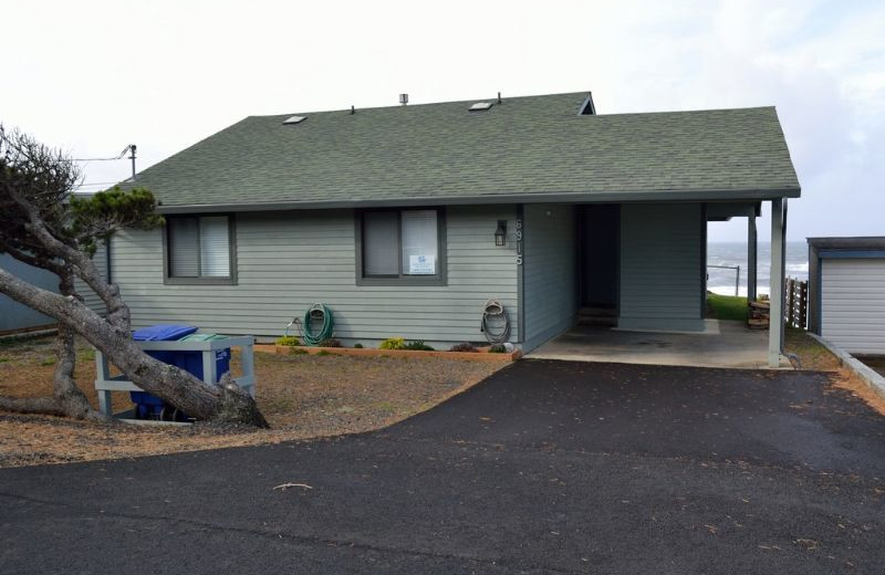 Vacation rental exterior at Oregon Beach Vacations.