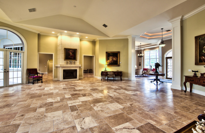 The Knickerbocker Vacation Retreat - Naples Florida Vacation Homes