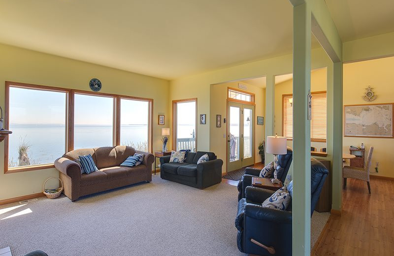 Rental living room at Sequim Valley Properties.