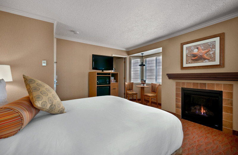 Fireplace guest room at Hallmark Resort in Cannon Beach.