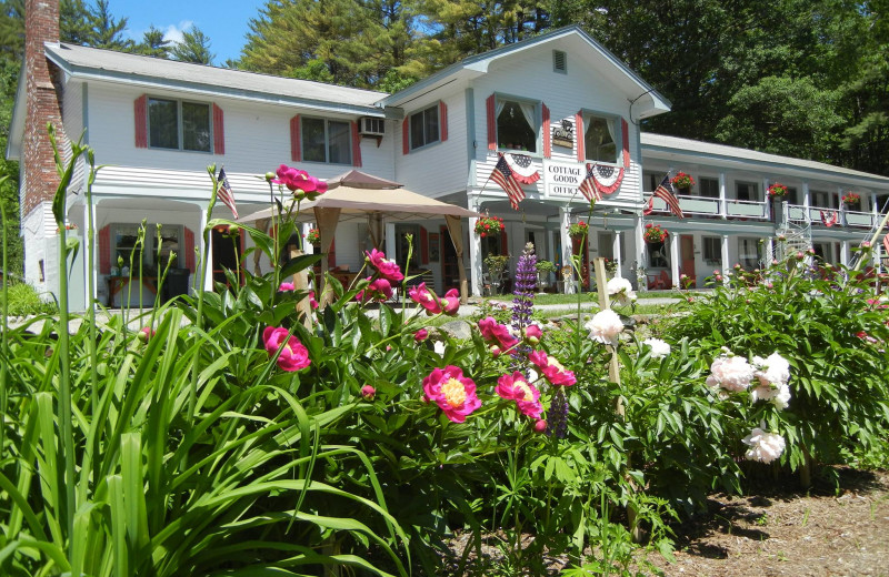 Lodge exterior at Cottage Place on Squam Lake.