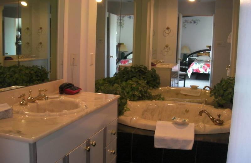 Guest bathroom at Adriatic Villa.