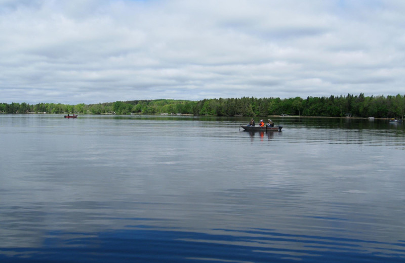 Boating on the lake at Two Inlets Resort.