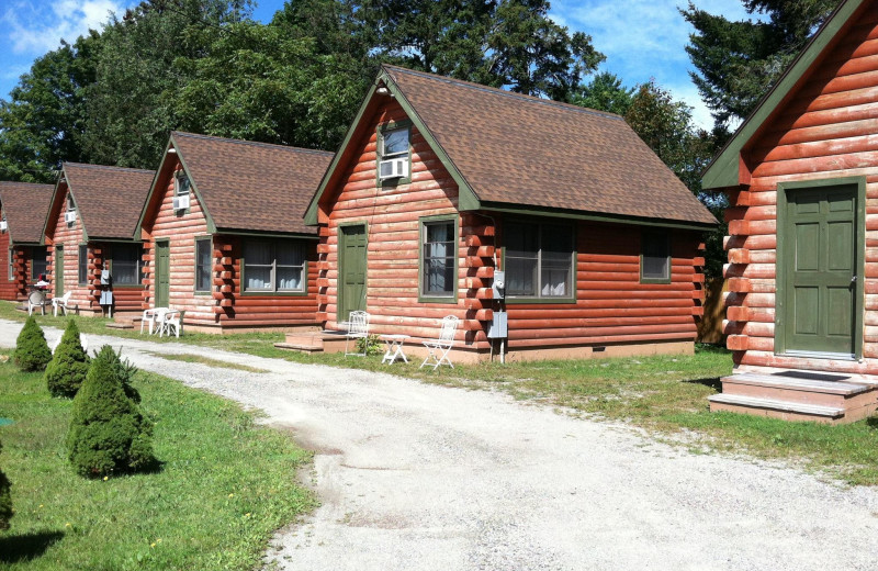 Cabin exterior at The Lanesborough Country Inn.