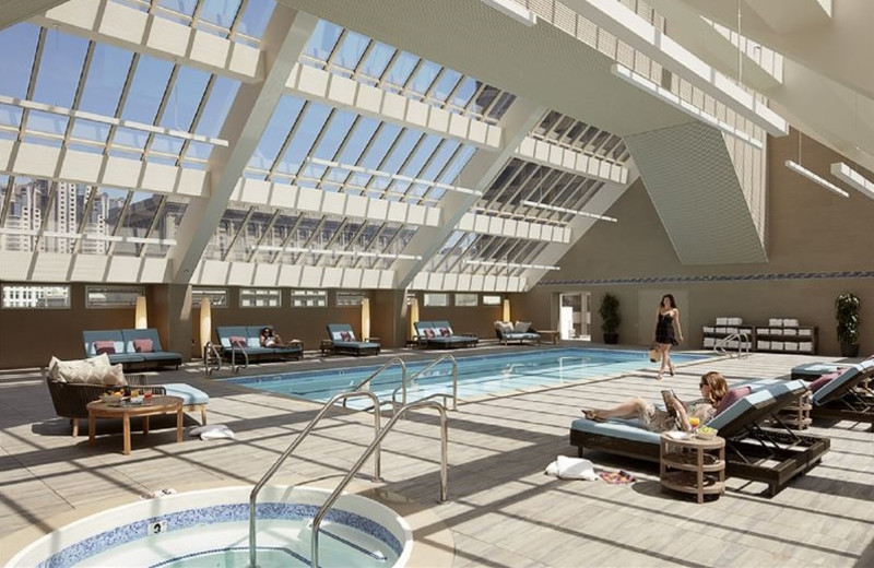 Swimming Pool at Hotel Nikko San Francisco
