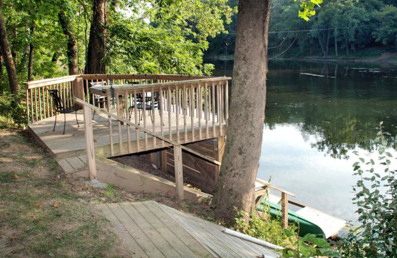 River view at Greenbrier River Retreat.