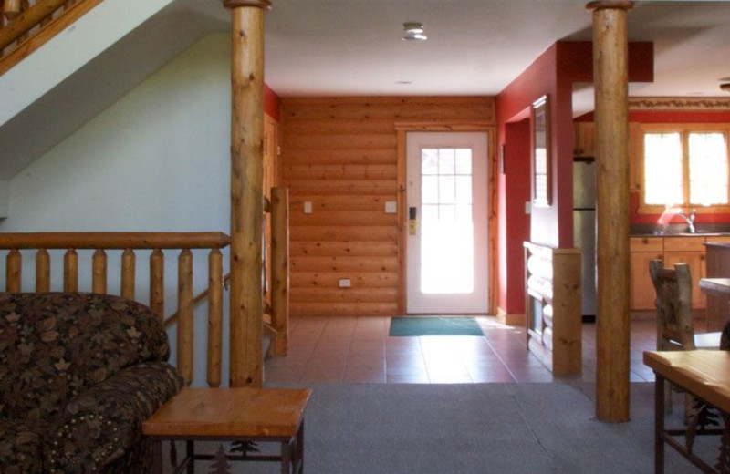 Cabin interior at Grizzly Jacks Grand Bear Resort.