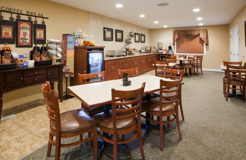 Breakfast area at Perham Crossings.