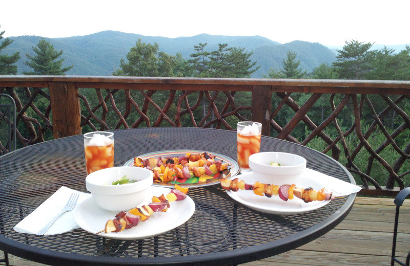 Balcony dining at Leatherwood Mountains Resort.