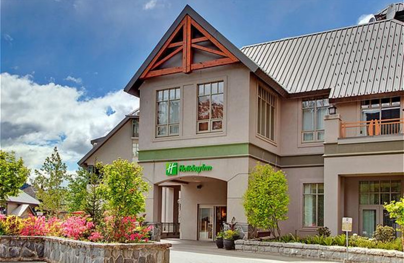 Exterior view of Whistler SunSpree Resort.