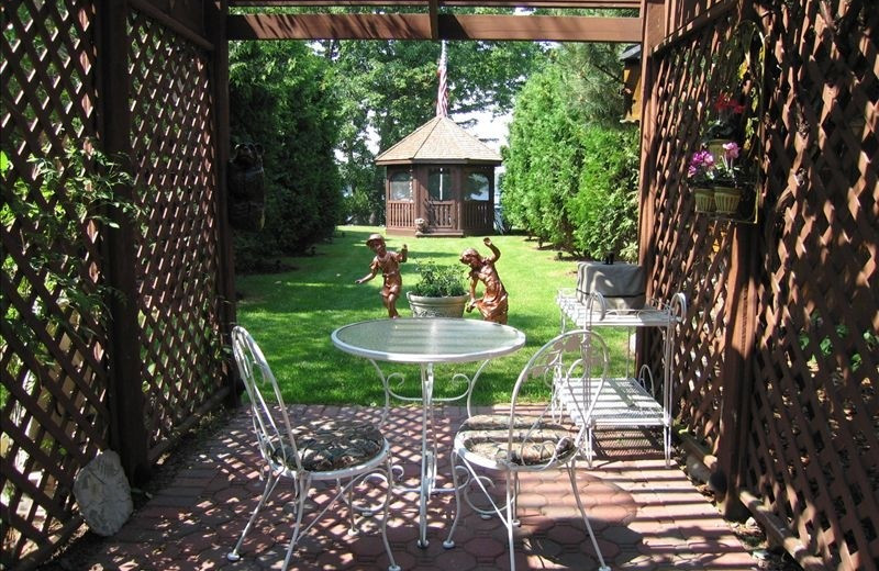 Gazebo at Sill's Lakeshore Resort.