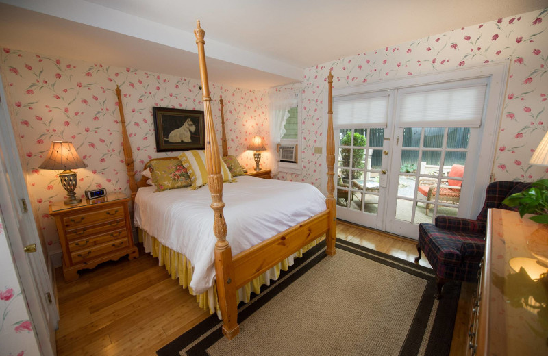 Guest bedroom at Balance Rock Inn.