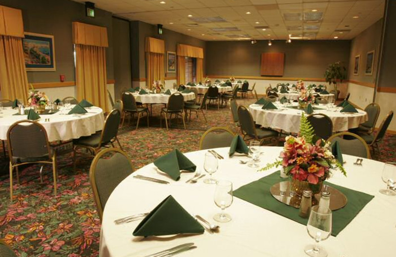 Banquet room at Maingate Lakeside Resort.