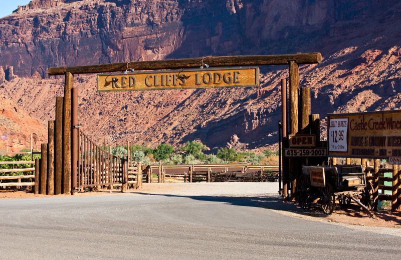 Exterior view of Red Cliffs Lodge.